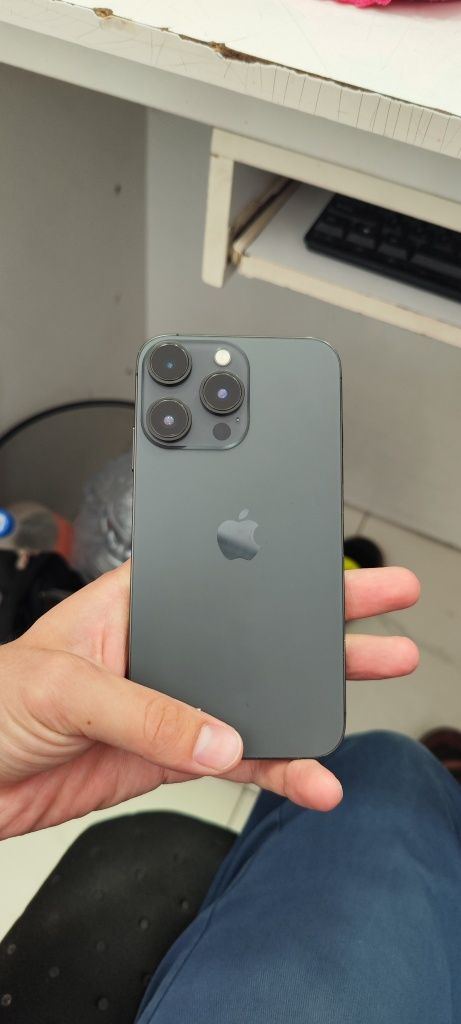 Iphone XR.     15 pro korpis