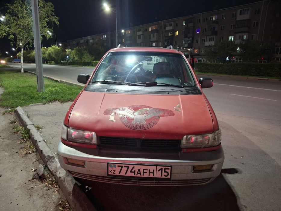 Продам обмен митсубиси спаис рунер