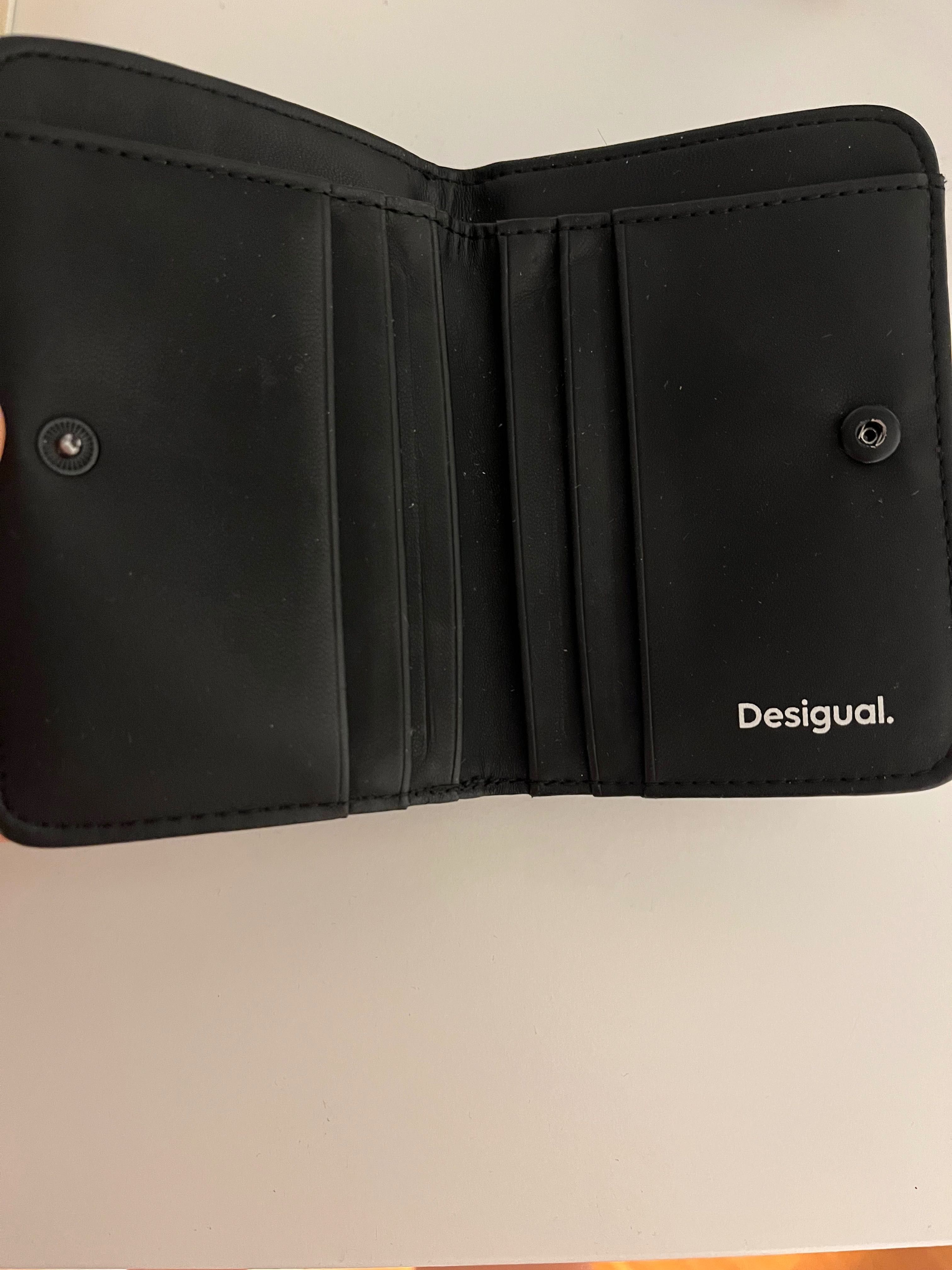 Дамски портфейл/ портмоне Desigual