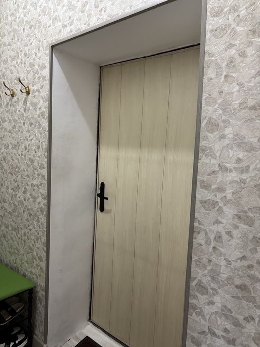 Продаётся квартиру в центре сахзавода