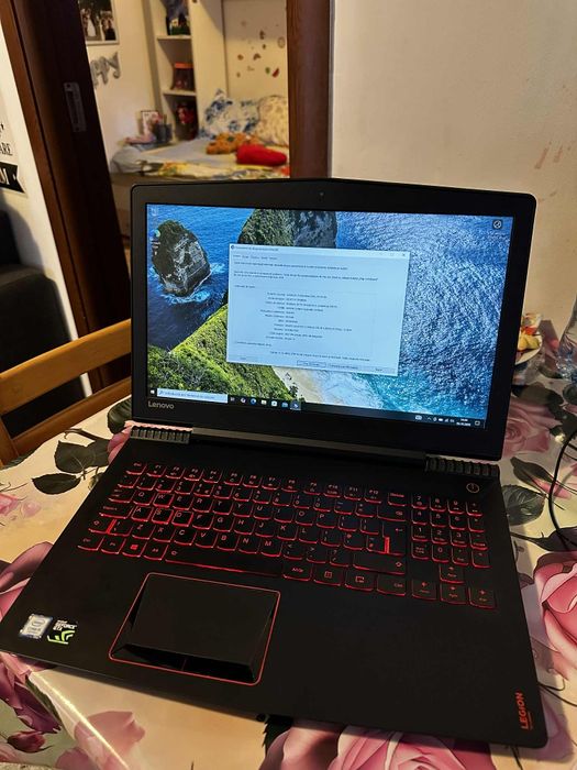 Laptop Lenovo legion y520