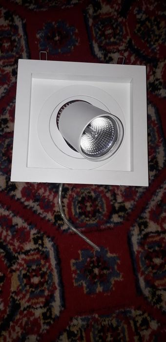 Lampă halogen incastrabila