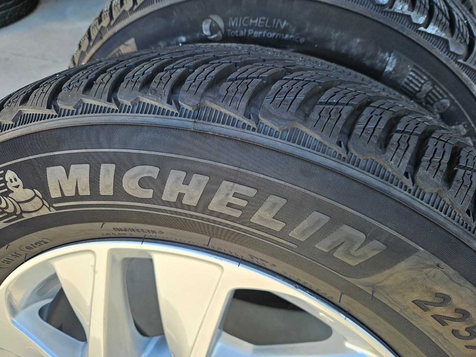 4бр. 225/65 R17 зимни MICHELIN PILOT ALPIN 5 SUV 8мм
