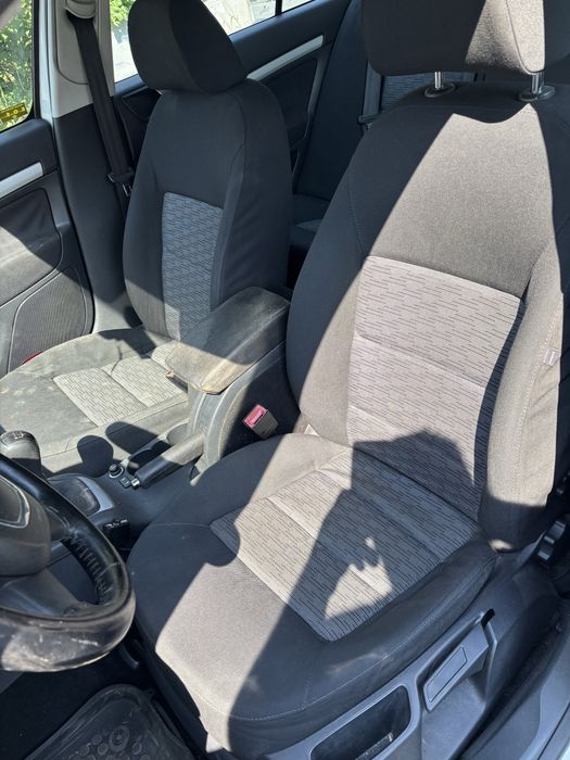 Piese skoda octavia 2 facelift 1,6 tdi masina volan stanga