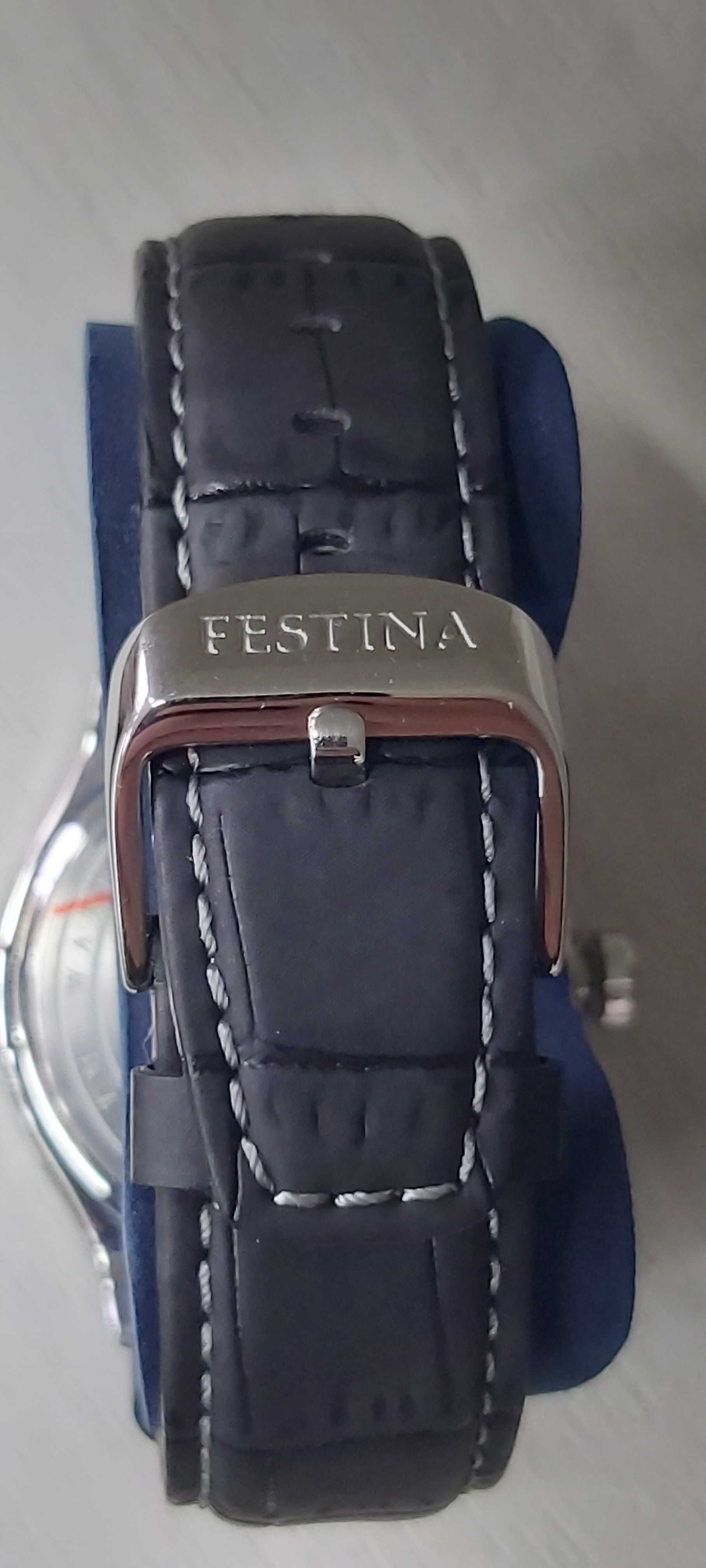 Часовник FESTINA f16573