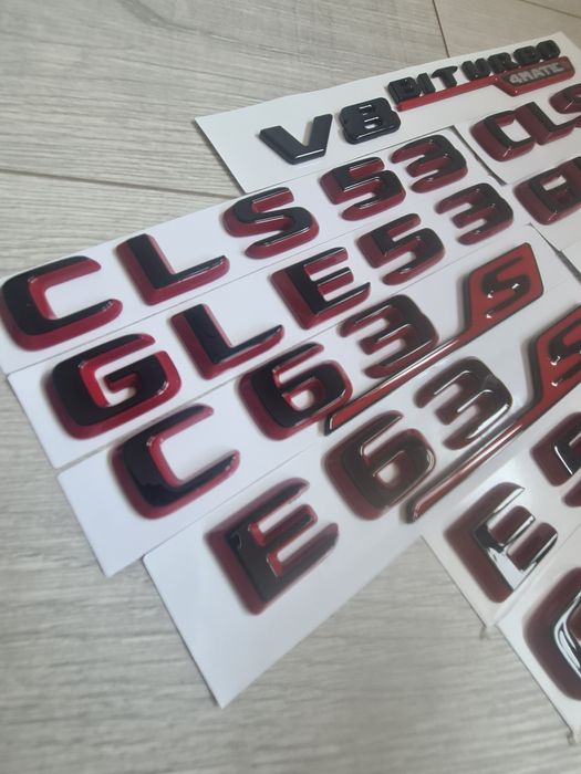 Emblema-Bicolora-Mercedes-AMG-V8-Biturbo-E53-G63-S63-CLS53-GLE63S-C63
