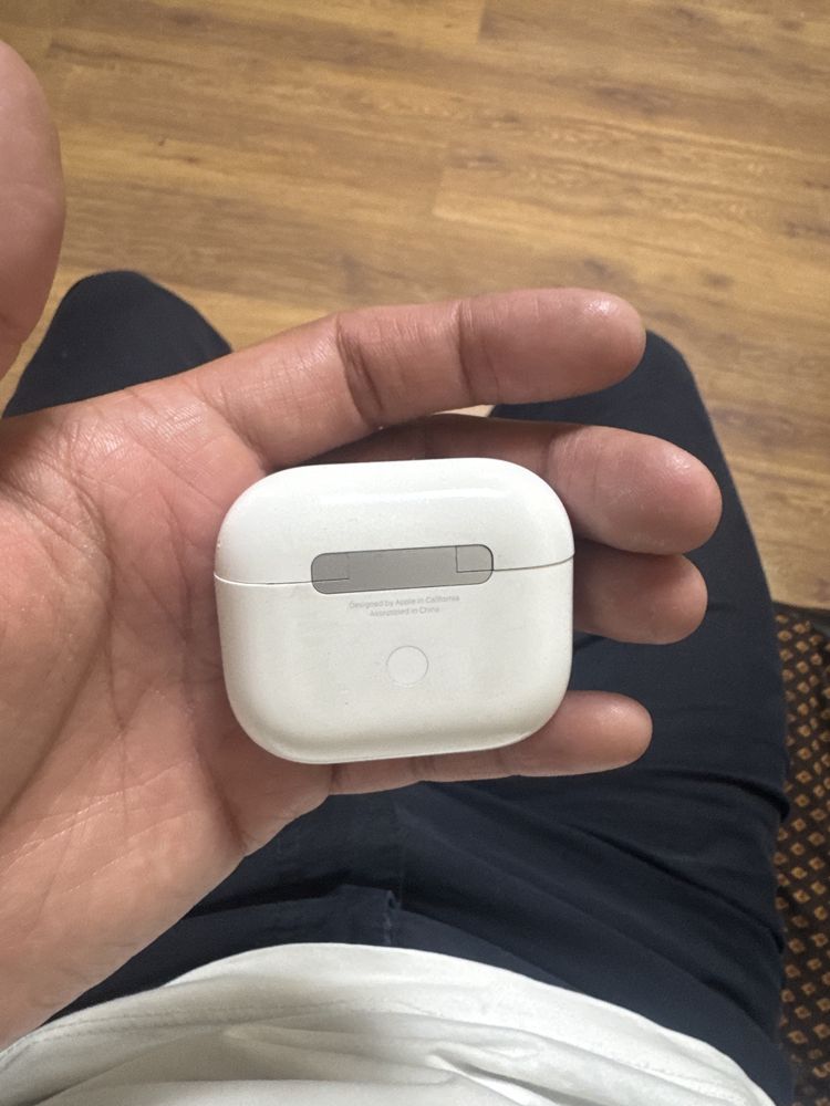 Срочна продается Air Pods 3