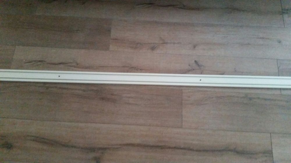 Продам корниз для штор