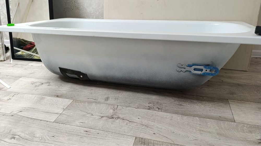 Ванна продается.