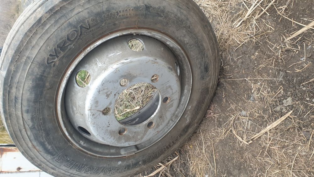 Джанта с гума 225 75 17.5 сайрън