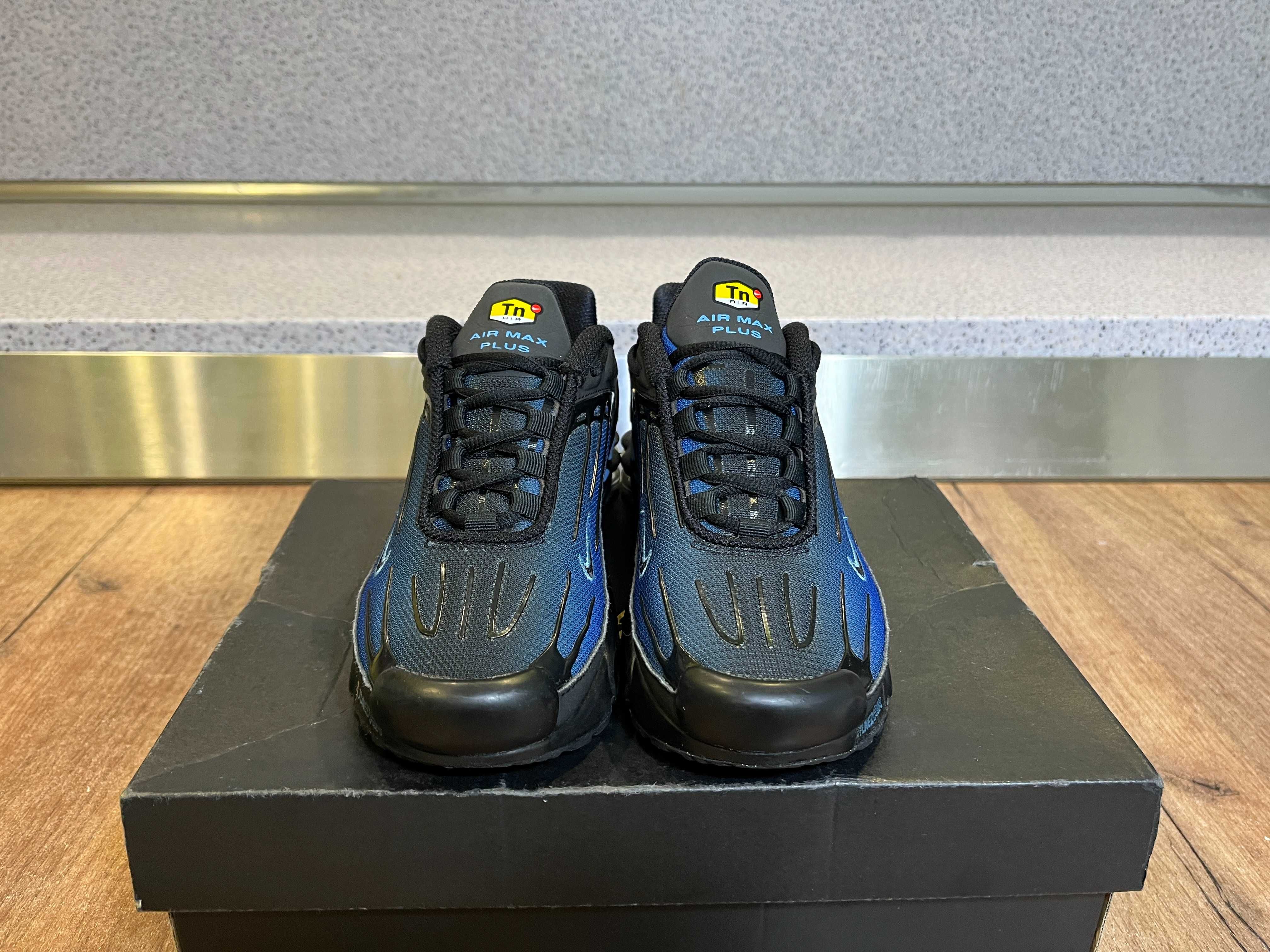 ОРИГИНАЛНИ *** Nike Air Max Plus TN 3 / Racer Blue Gradient
