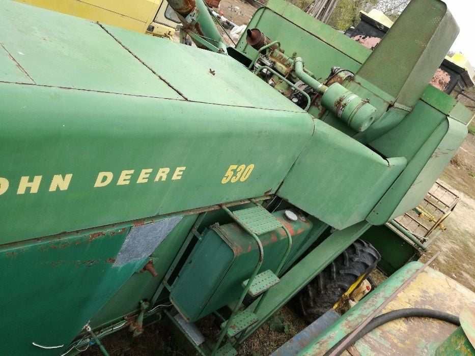Combina John Deer 530