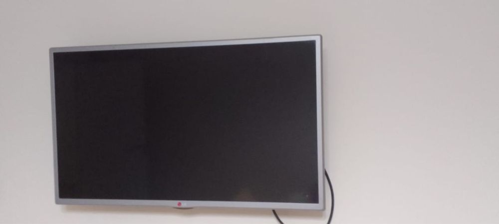 Продаю телевизор SMART LG