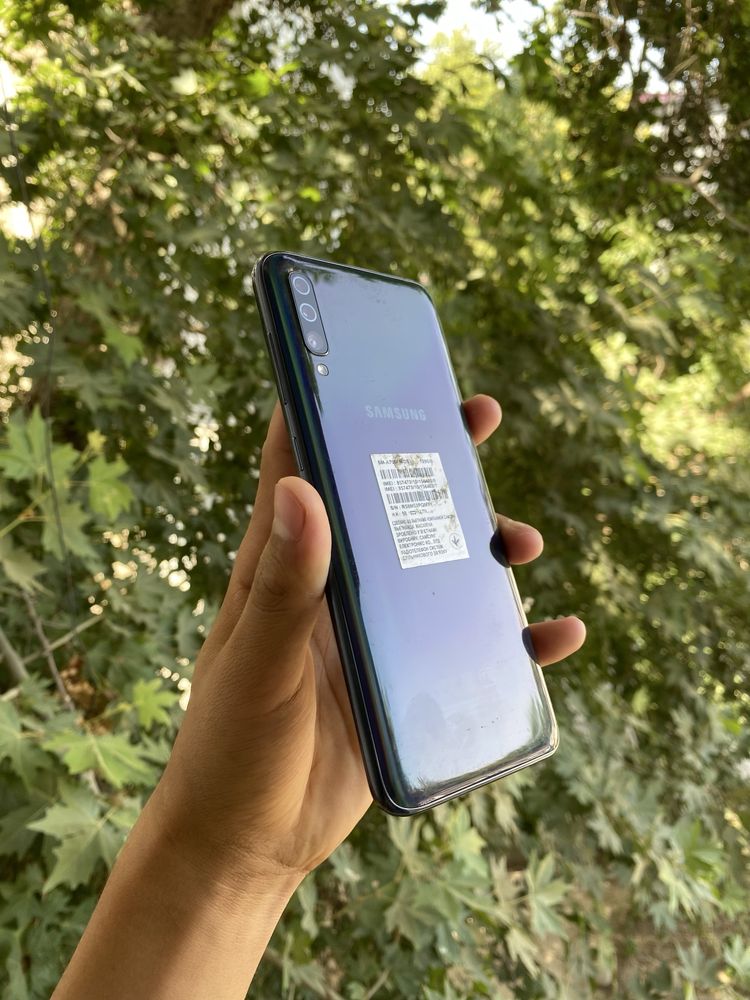 Samsung Galaxy A70