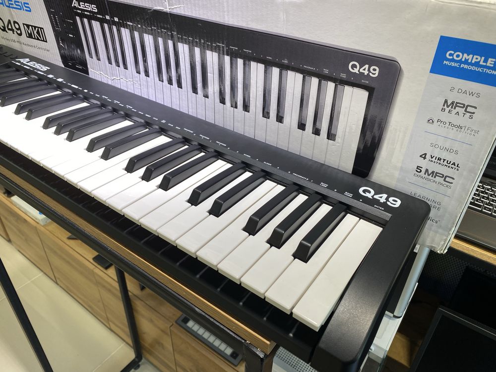 USB-MIDI клавиатура Alesis Q49 MKII, 10319/A10