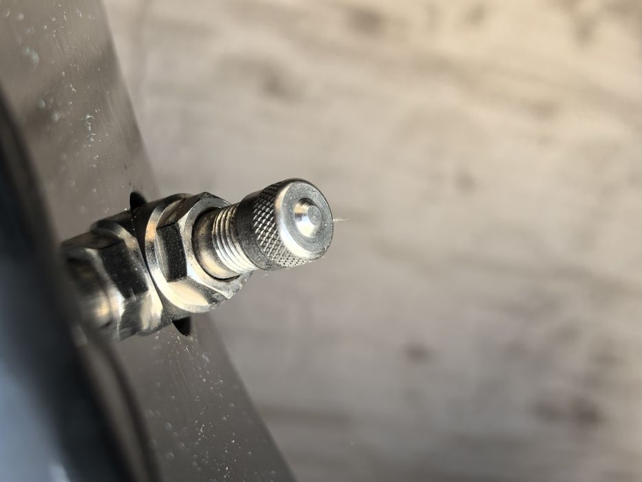 5x114.3  9x20 с гуми 275 40 20 SUV