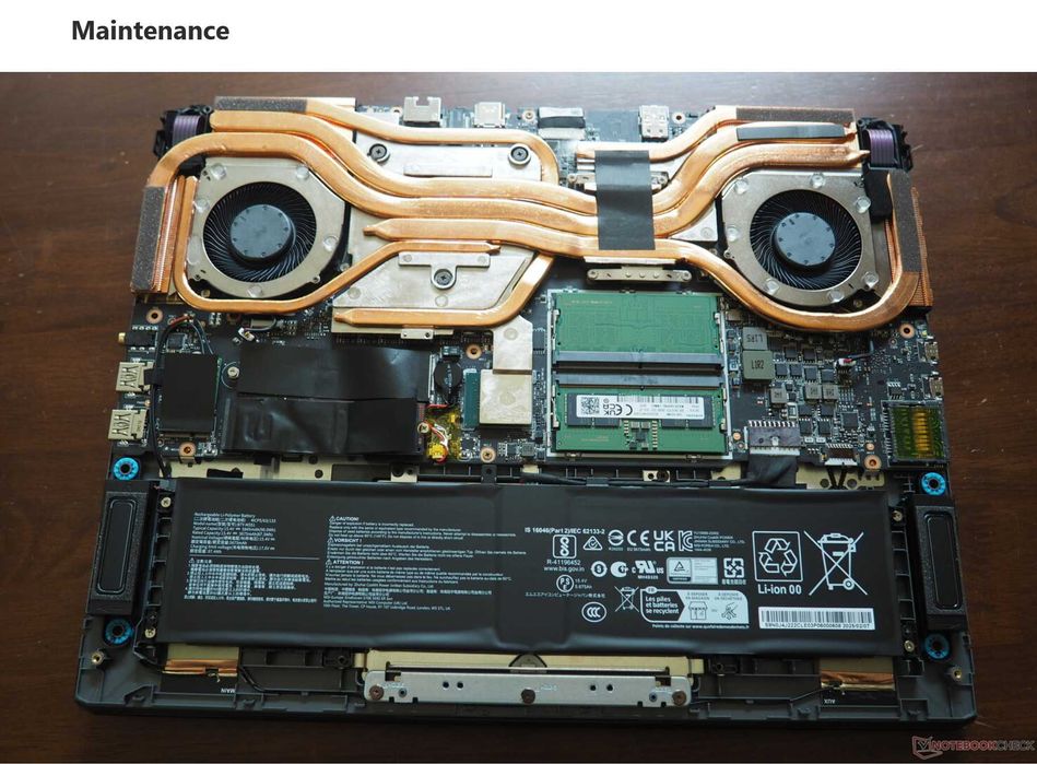 RTX 5080 16GB/Core Ultra 9 275HX/32GB RAM/1TB/MSI Vector 16HX/Гаранция