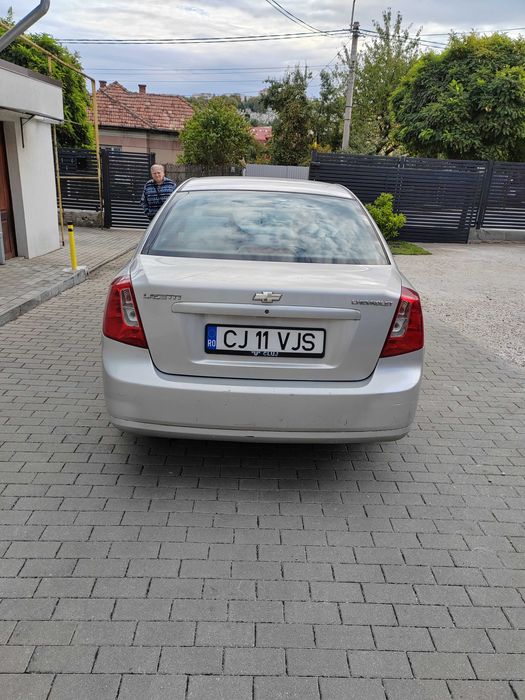 Vând Chevrolet Lacetti 2005 preț 3500 de lei negociabil
