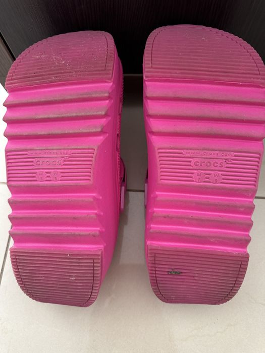 Crocs platforma roz