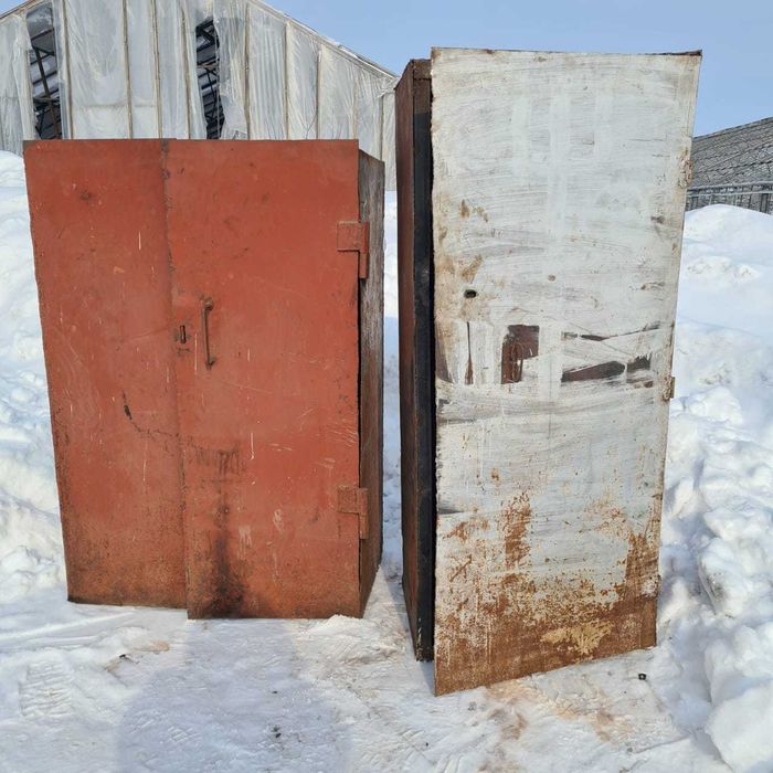 Шкафы металлические для дачи