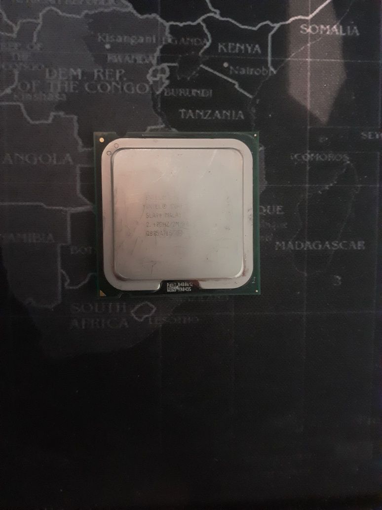 CPU Intel Duo Core 2.4 GHz