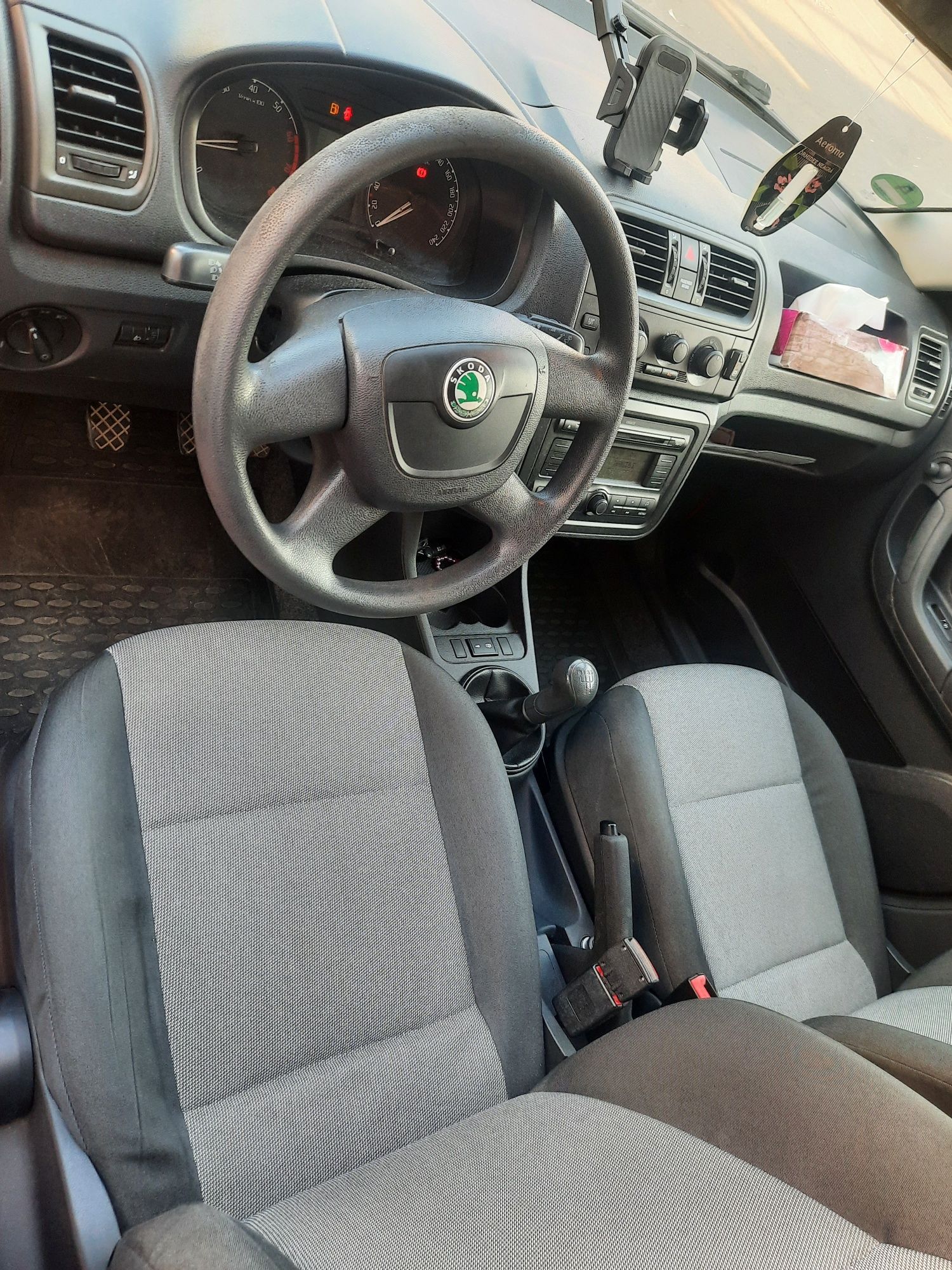 Skoda fabia 2 / 2010 ## 1.2  GPL...