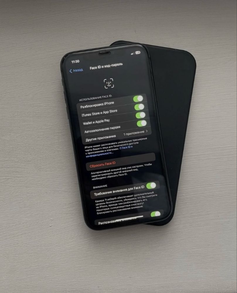iphone 11 в хорошом состояний