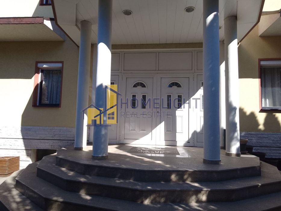 Хотел в кв. Малинова долина