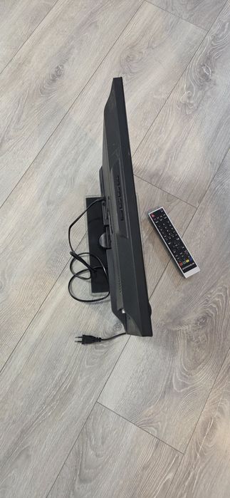 Televizor LED Full HD diagonala 56cm stare foarte buna