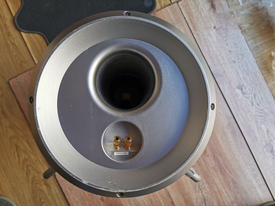 Subwoofer JBL GT4 1000W