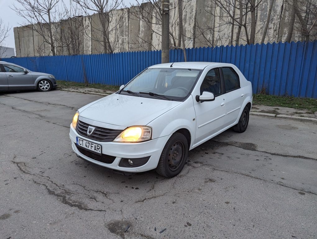 Vând Dacia Logan 2012 1.2 gpl, AC