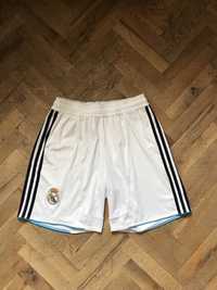 Футболни къси панталонки ,Адидас,Реал Мадрид