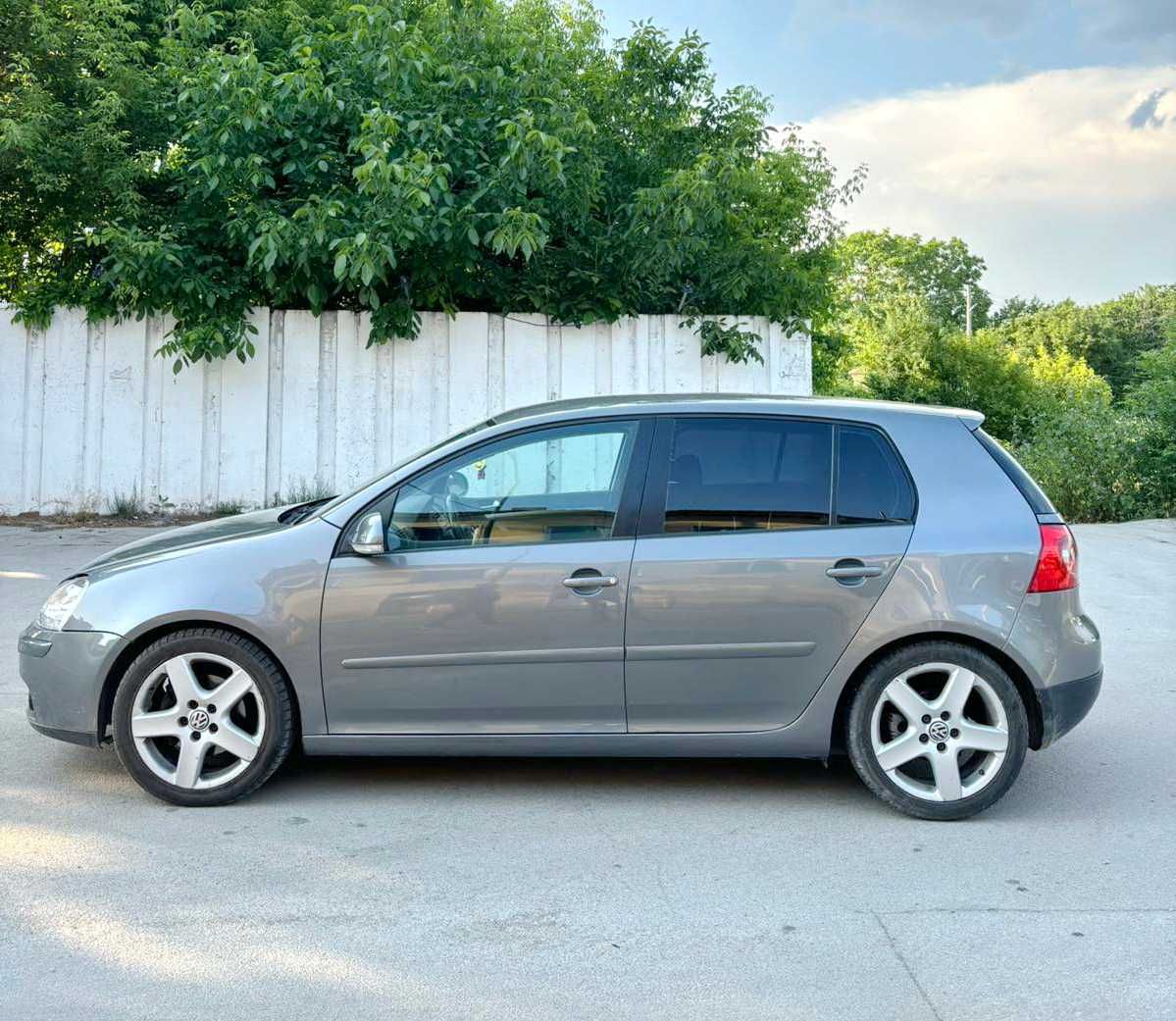 VW GOLF 2.0 TDI 140 кс  с регистрация