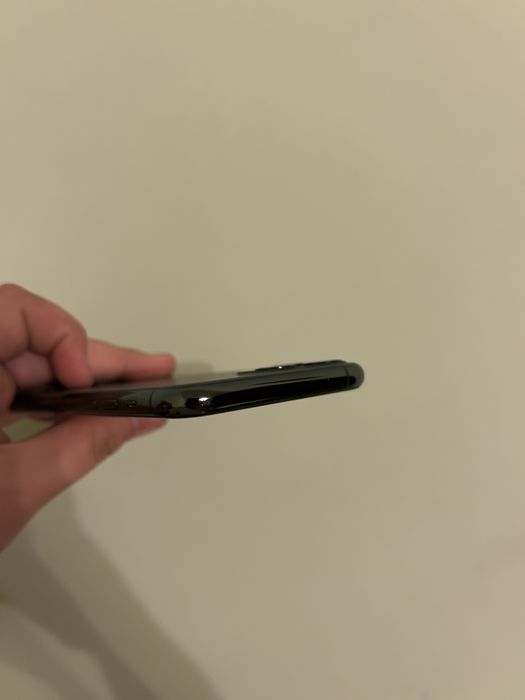 iPhone 11 Pro 256GB Green добро състояние