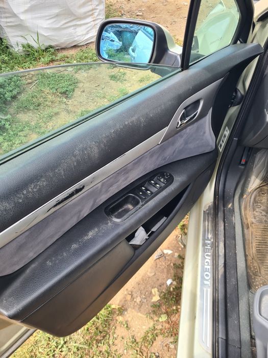 Пежо 407 2.0 Хди Peugeot 407 2.0HDI на части