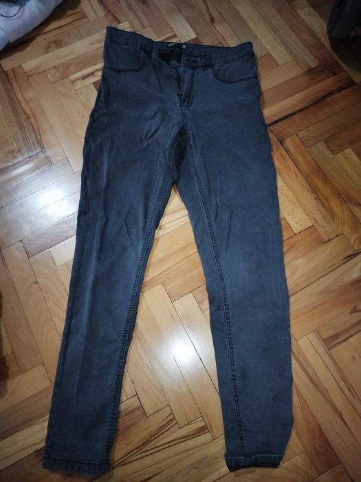 Дънки и панталони по 10 лв