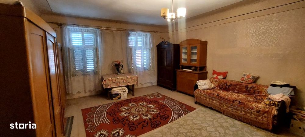 Casa 6 camere suprafata utila 190mp si teren 1440mp,spre vanzare in NO