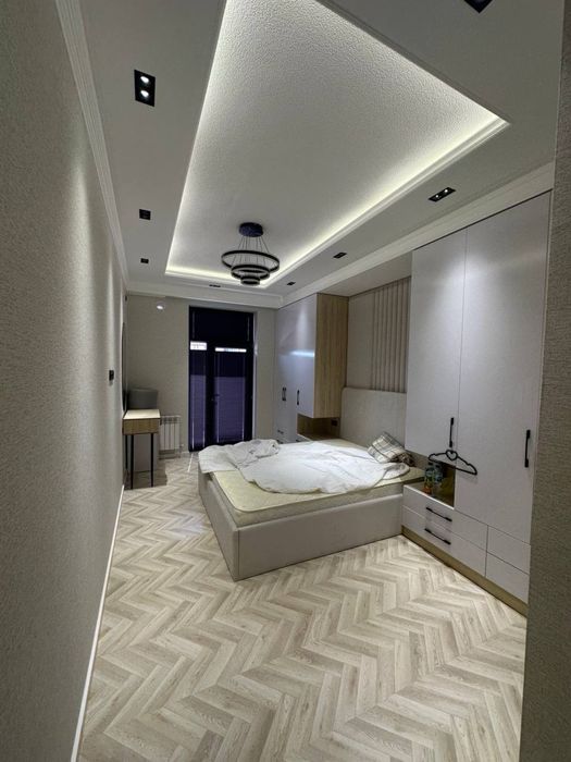 Medgaradokda 3 xona novastroyka sotiladi