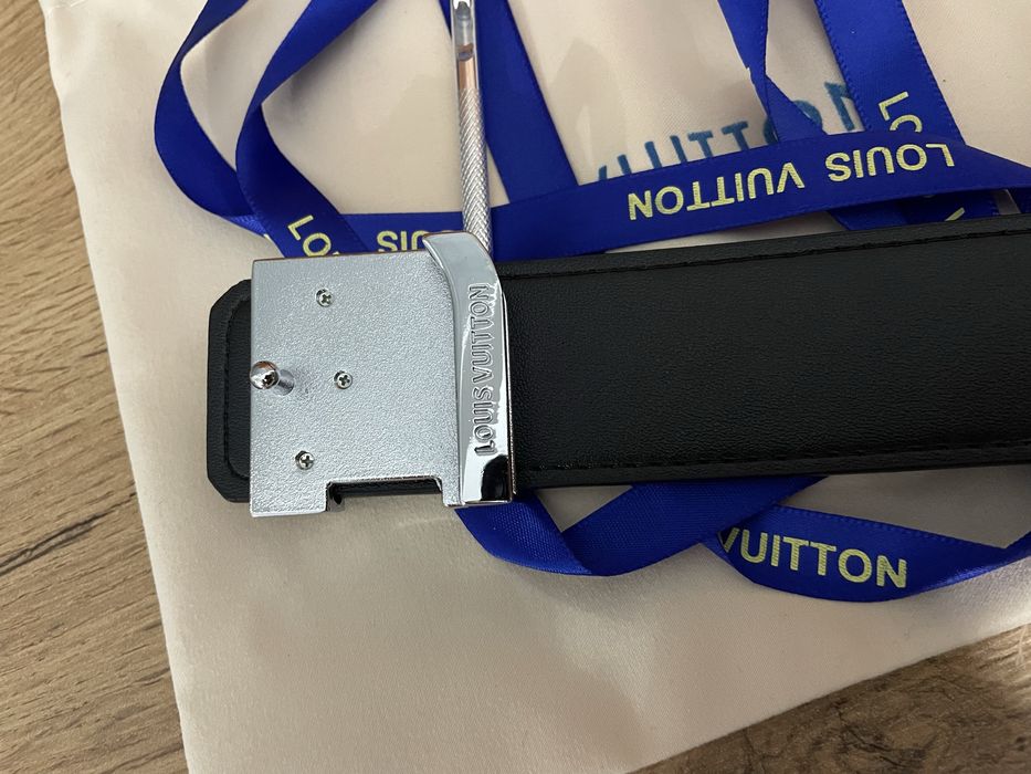 Curea Louis Vuitton noua
