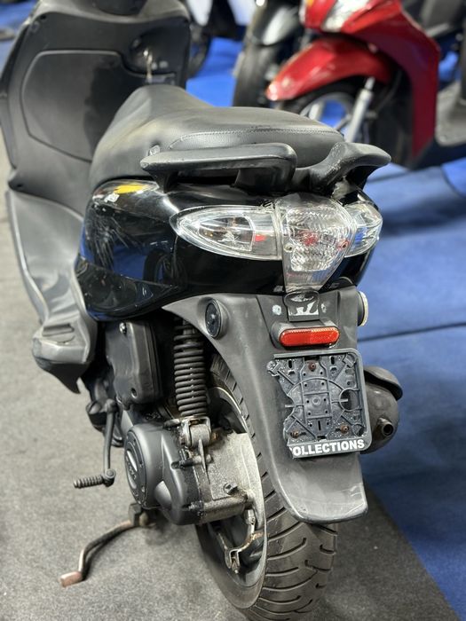 Peugeot fly 25km/h 50cc