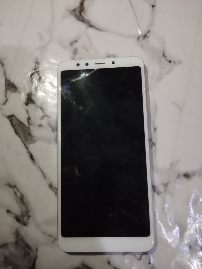 Xiaomi Redmi 5 sotiladi