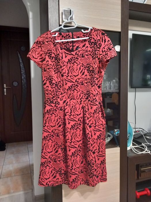 Rochie mar. 42 de zi