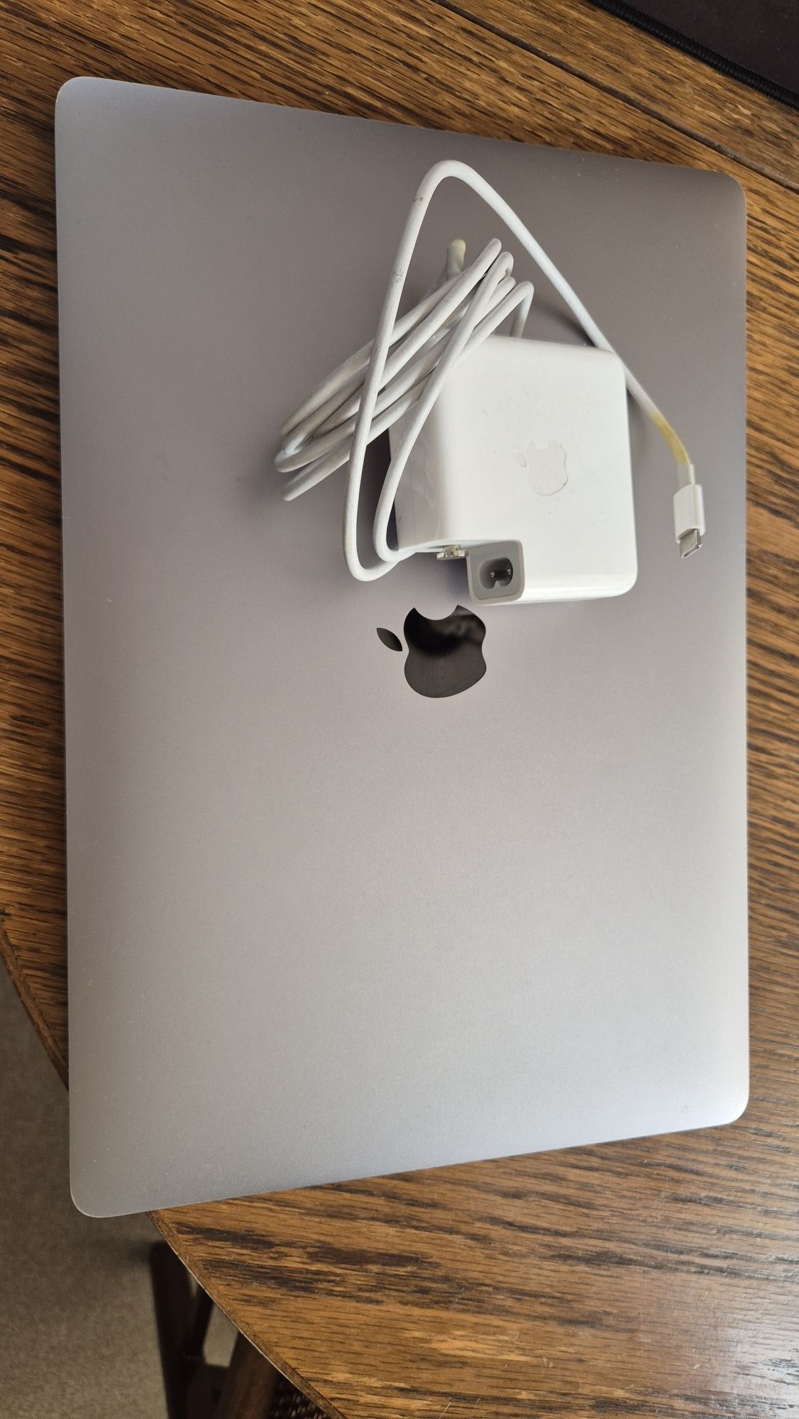 Macbook Pro 2016 15" i7 2.9GHz, 16GB RAM