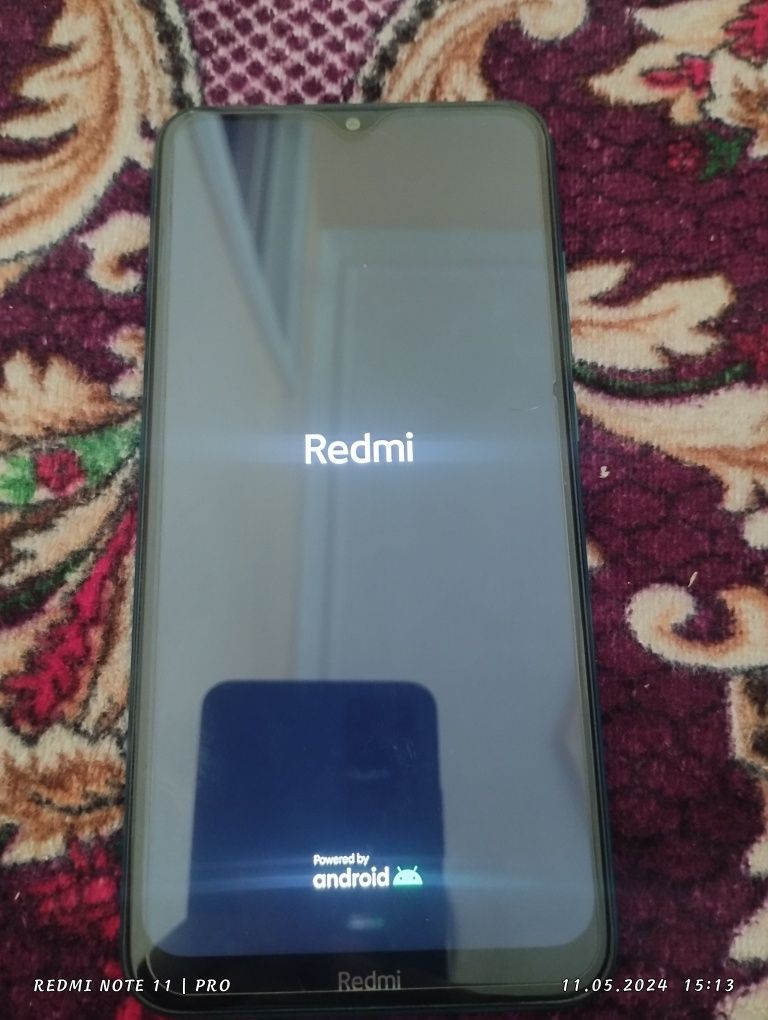 Redmi 8 4/64 GB yashil rangda karobka dok bor aybi yuq