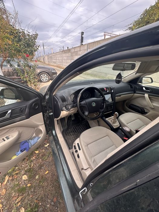 Vând Skoda Octavia 2, anul 2006 , 140 cp