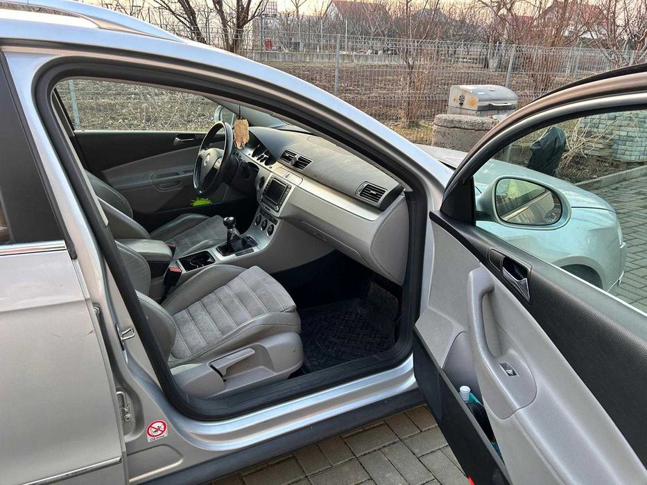 Volkswagen Passat Variant 2.0 TDI an 2006 Highline 254900 km