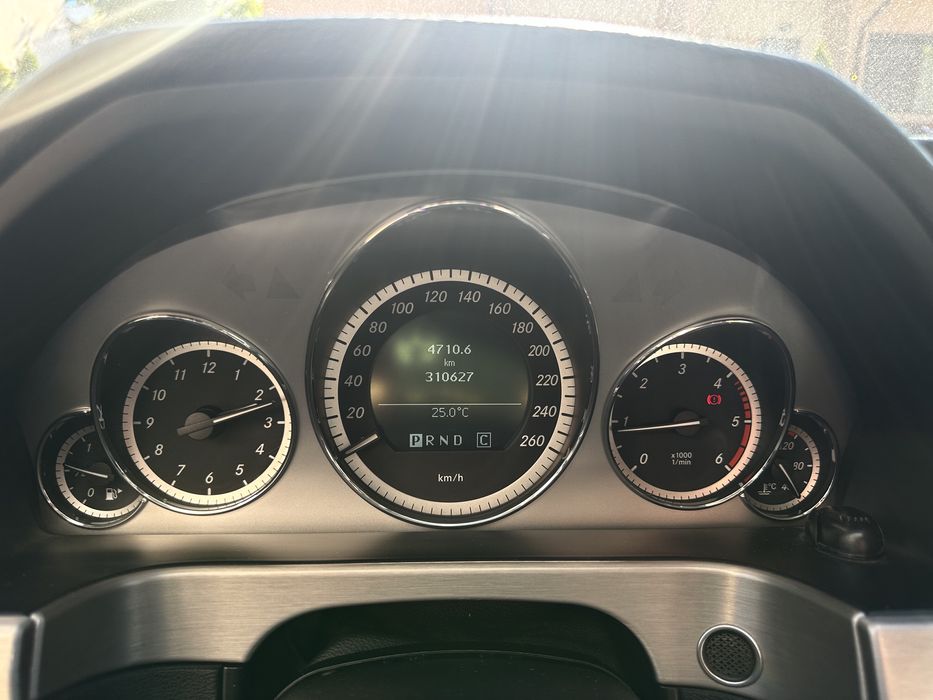 Mercedes-Benz E Class W212