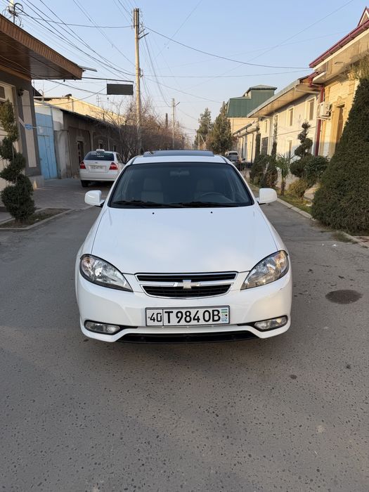 Jentra 2023 sotiladi 1300$ bn avto kredit ham buladi