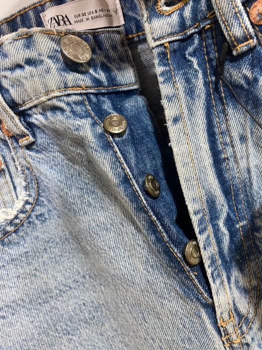 Нови дънки Zara с прав крачол до глезена