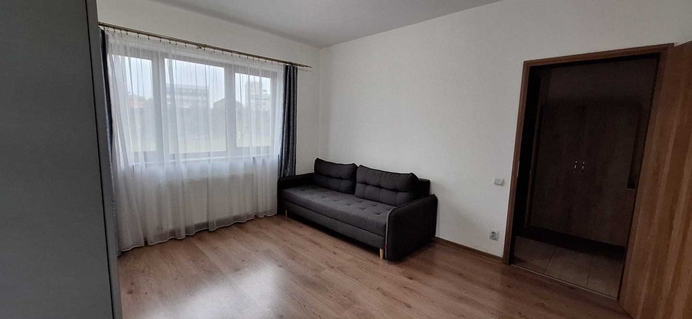 Închiriez apartament cu o cameră + parcare strada Dâmboviței, Mărăști